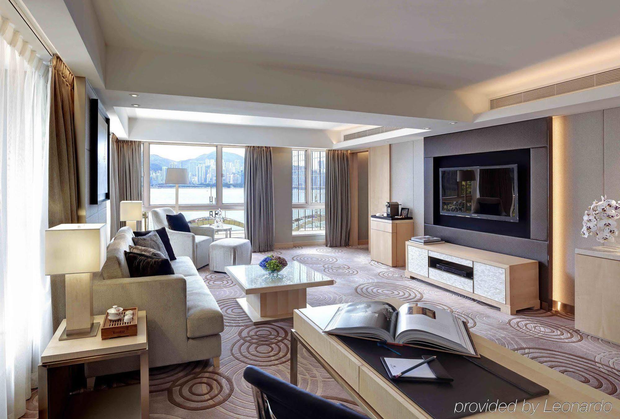 فندق ذه رويال غاردن هونغ كونغ الغرفة الصورة A suite at the hotel